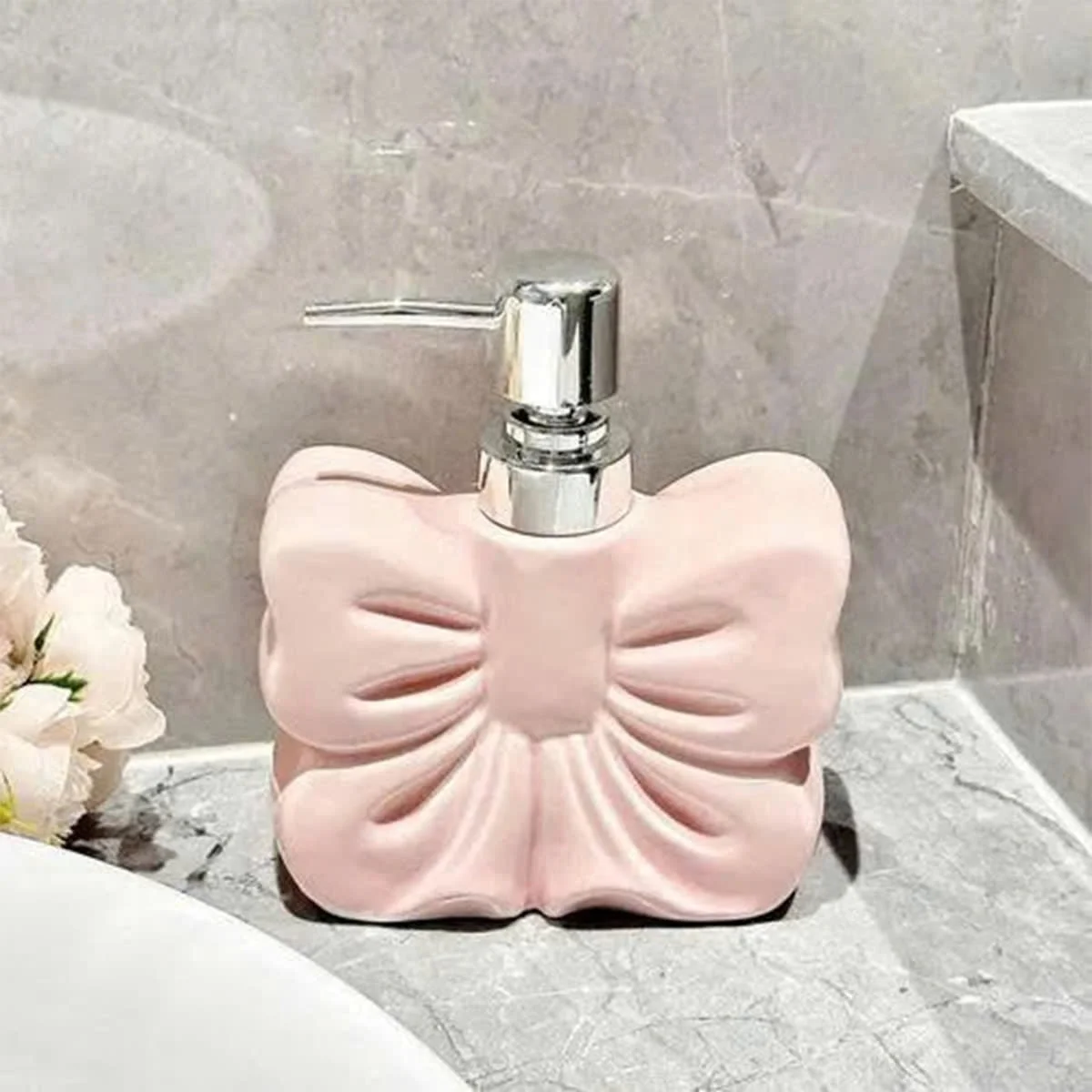 BÌNH XỊT RỬA TAY MÀU HỒNG 2