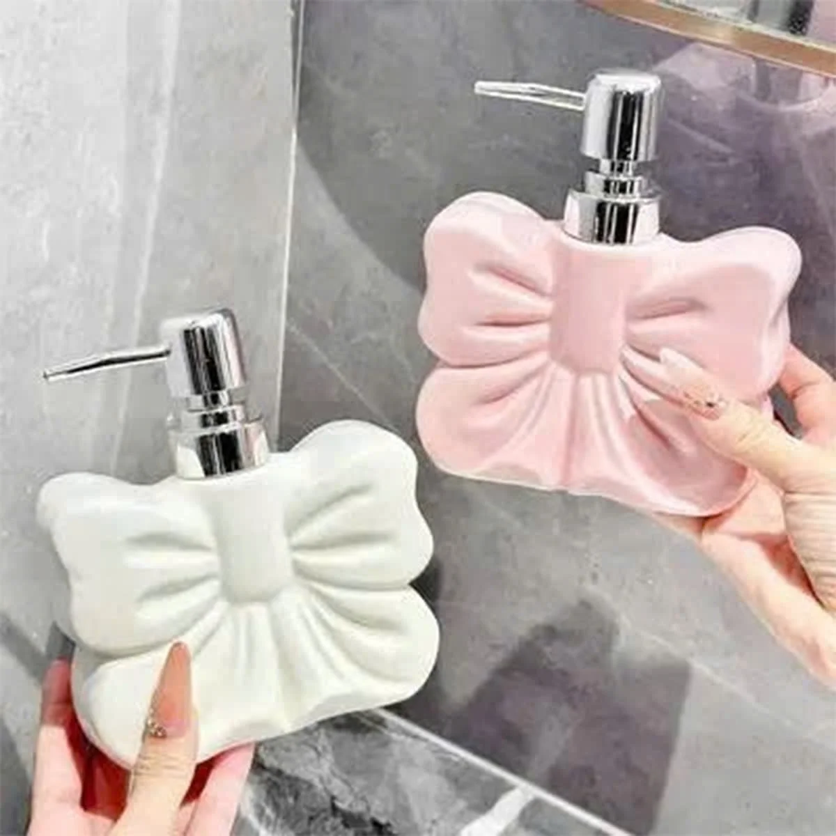 BÌNH XỊT RỬA TAY MÀU TRẮNG 5