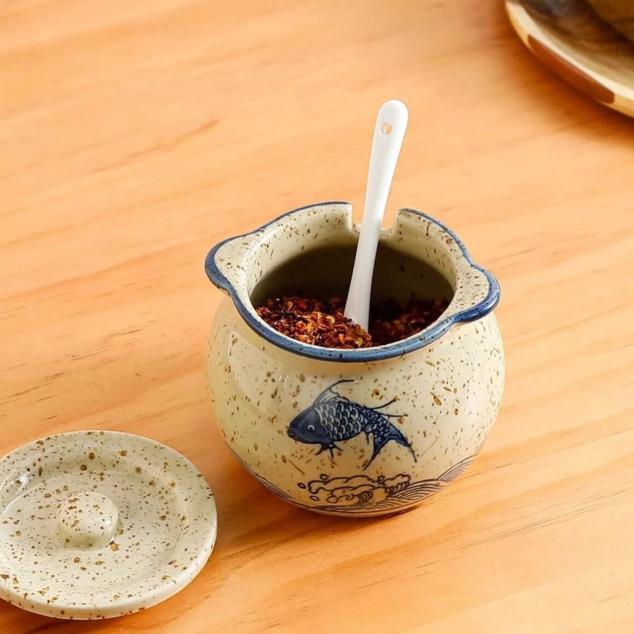 BỘ 3 HŨ GIA VỊ HOẠ TIẾT CÁ KÈM KHAY GỖ 2