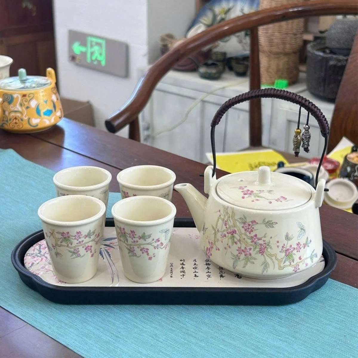 BỘ ẤM CHÉN GỐM HOA CỔ ĐIỂN 4