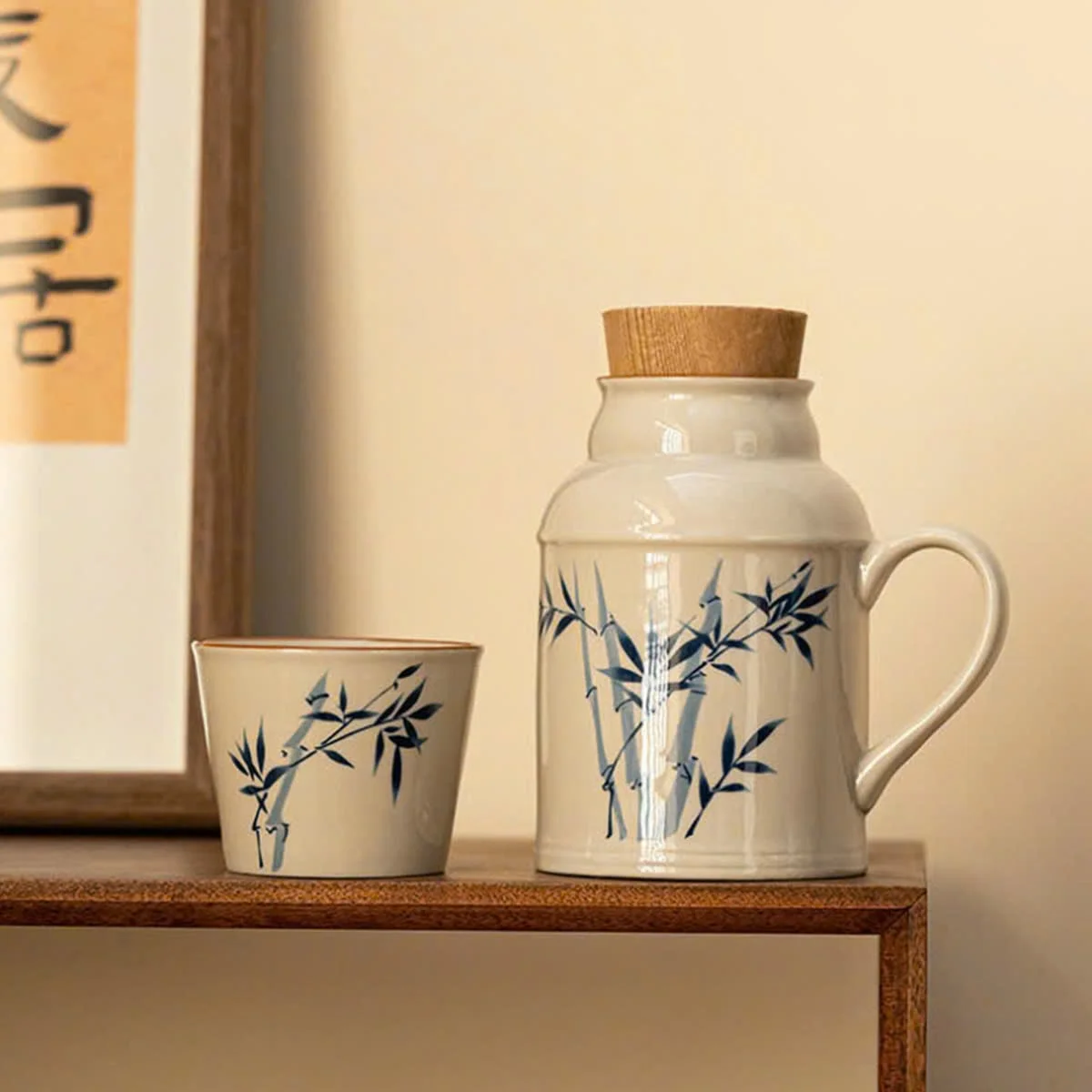 BỘ PHÍCH KÈM CỐC UỐNG TRÀ 2