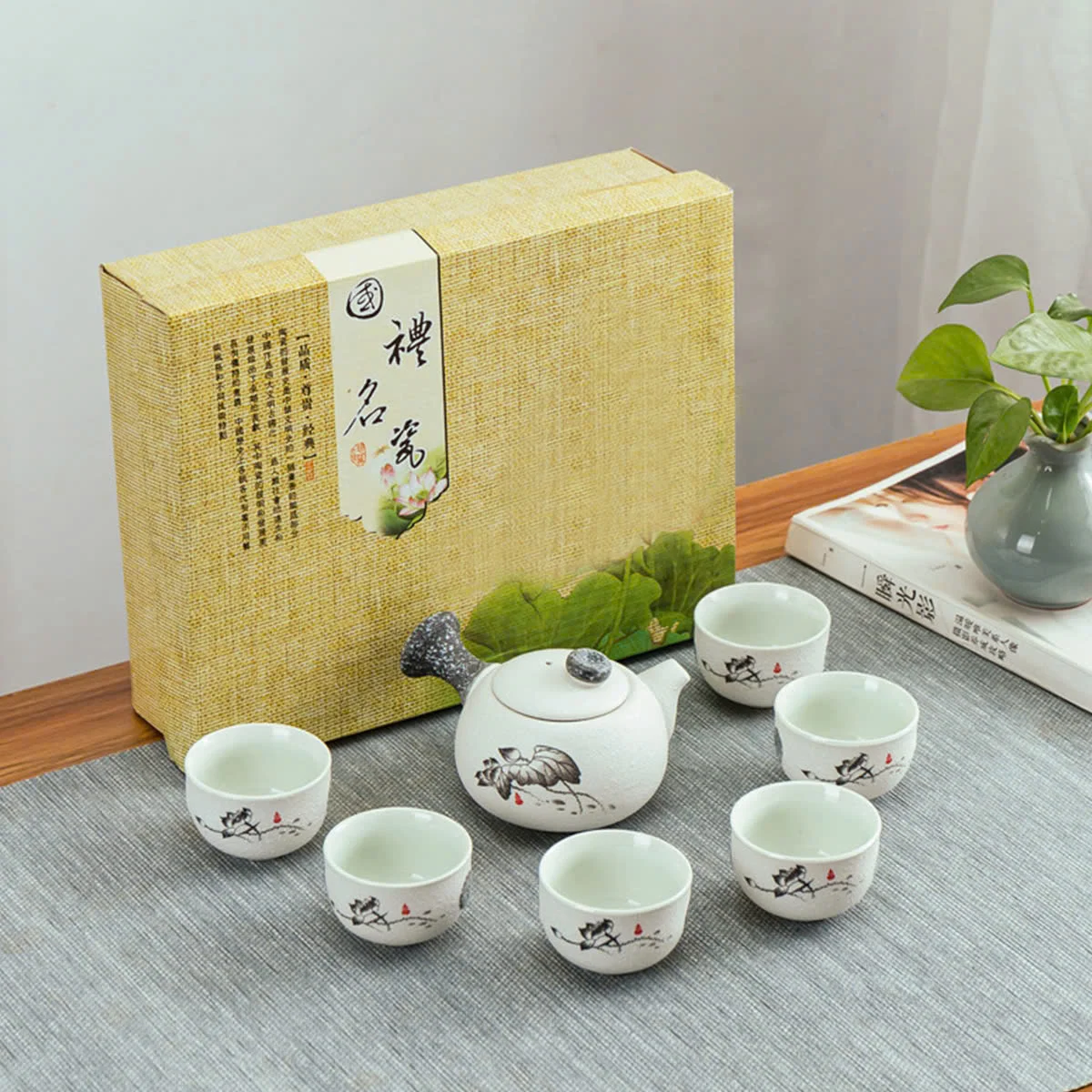 BỘ ẤM TRÀ SỨ HOA SEN 4