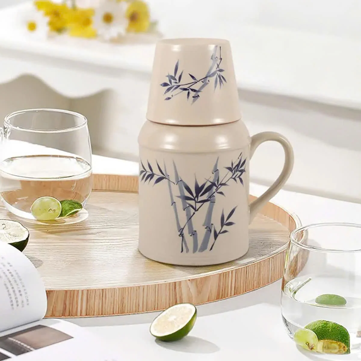 BỘ PHÍCH KÈM CỐC UỐNG TRÀ 4