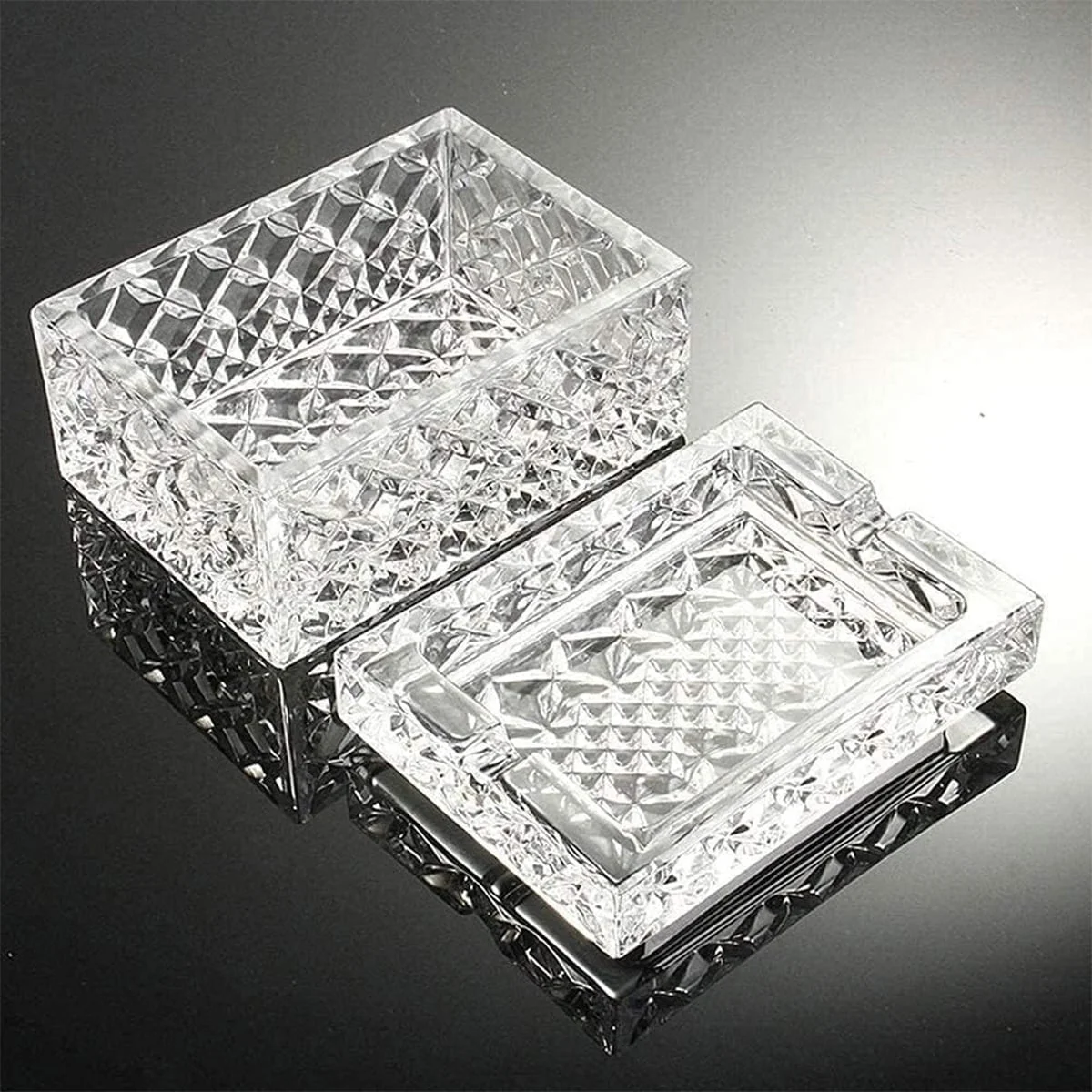 GẠT TÀN PHA LÊ KÈM HỘP ĐỰNG THUỐC LÁ 2 NGĂN 12CM 4