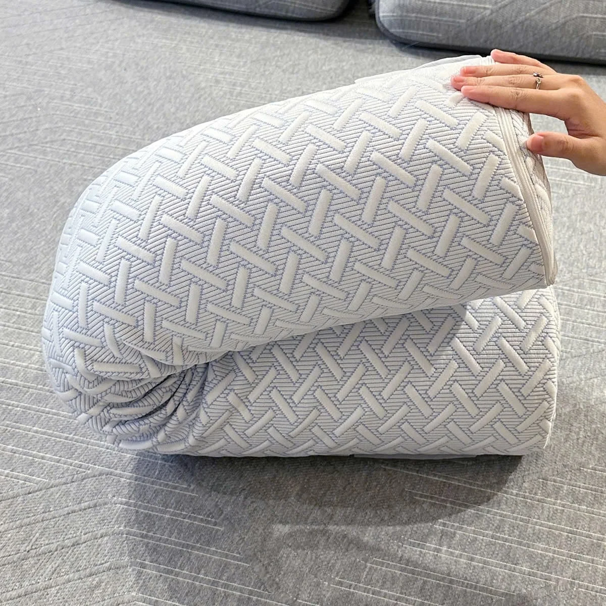RUỘT GỐI ÔM MEMORY FOAM 5