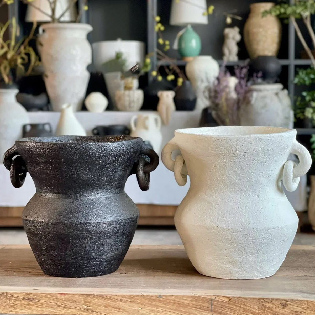 BÌNH HOA TRANG TRÍ RUSTIC MÀU TRẮNG 3
