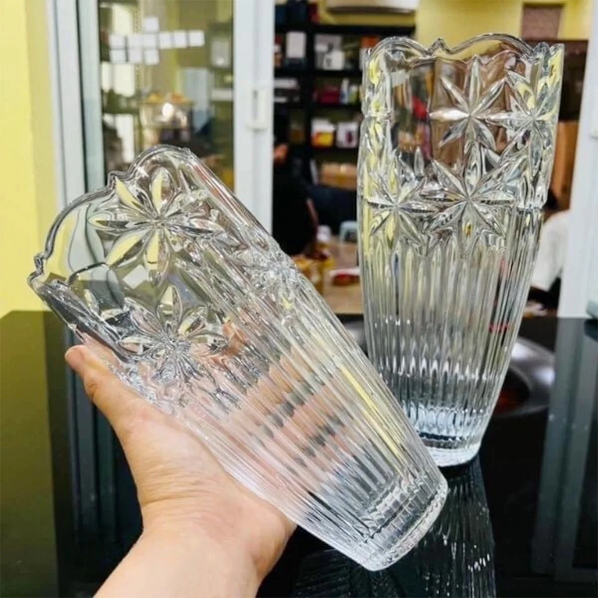 LỌ HOA PHA LÊ HOA THỊ 25CM 2