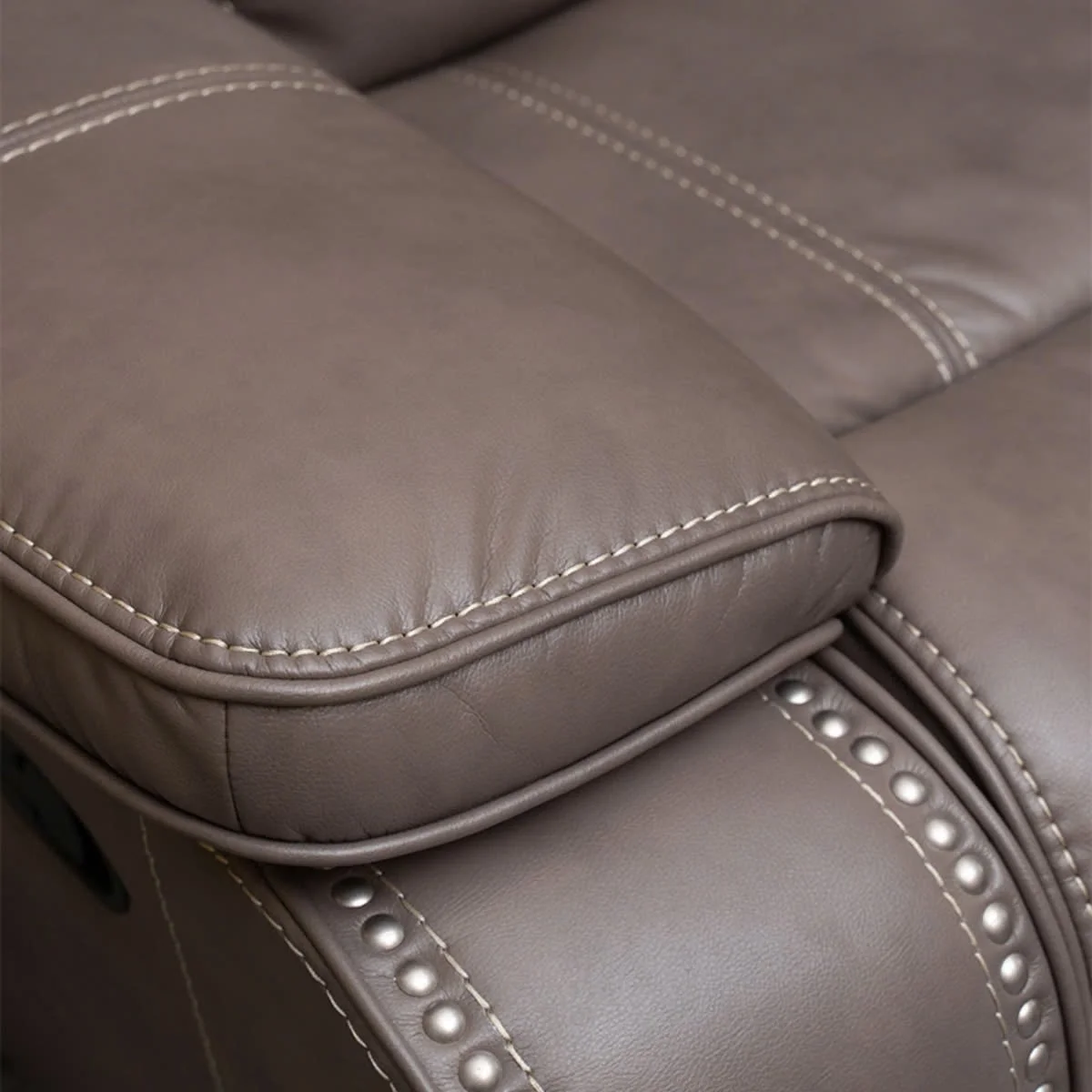 GHẾ SOFA 2 CHỖ DA BÒ CHỈNH CƠ JAMESTOWN 4