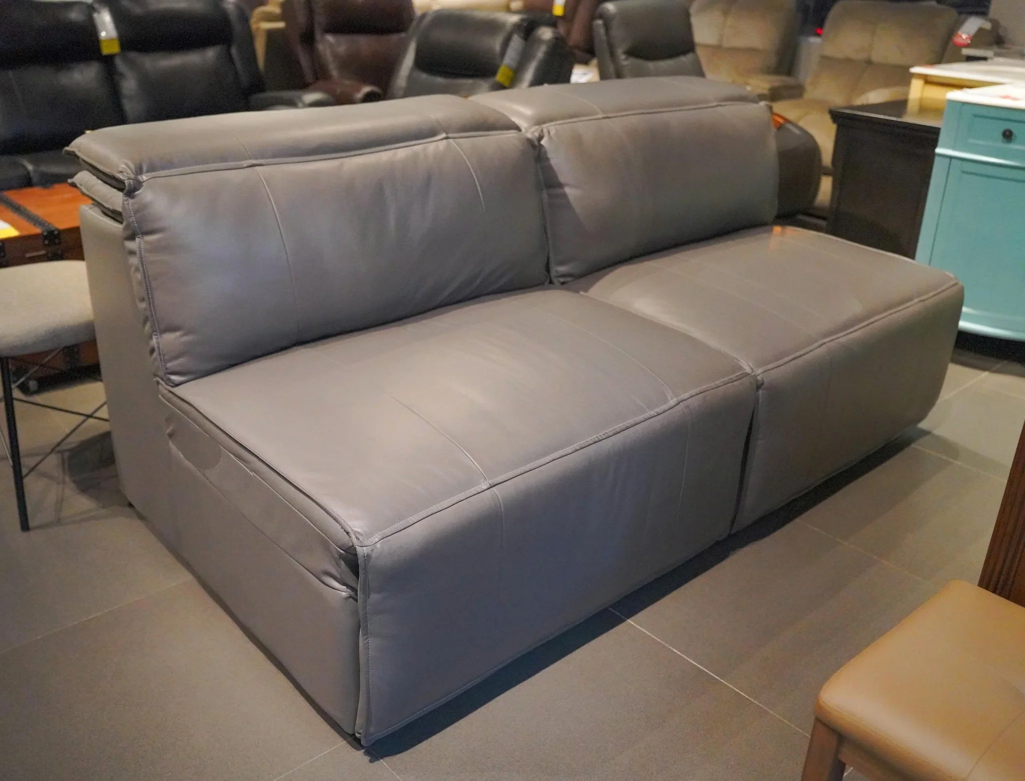 GHẾ SOFA DA BÒ 2 CHỖ 3