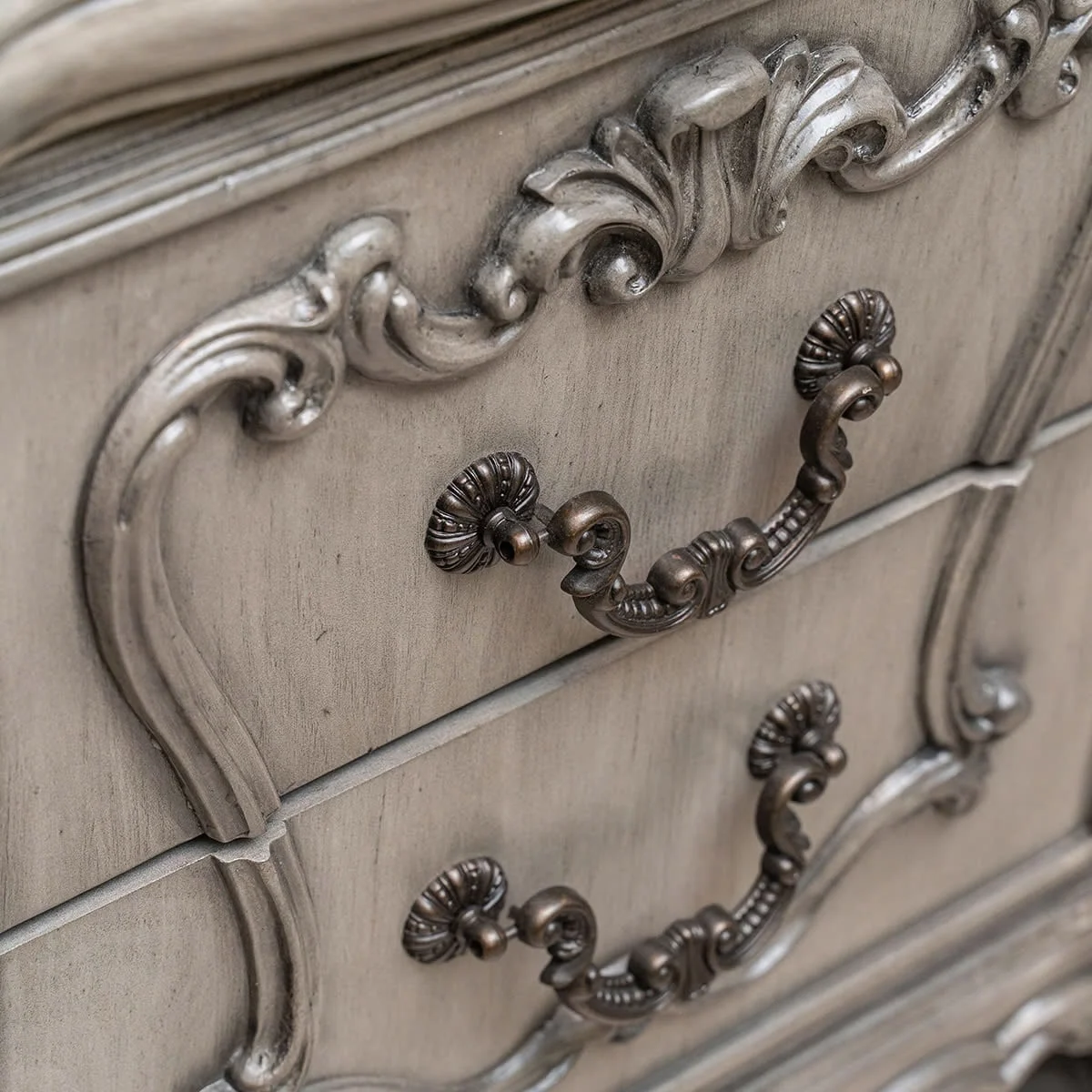TỦ ĐẦU GIƯỜNG VERSAILLES MÀU XÁM 4