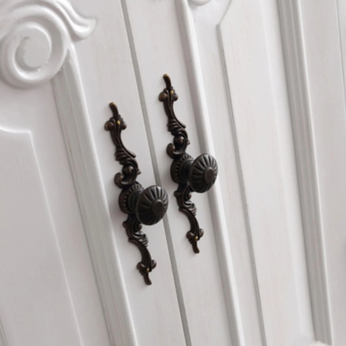 TỦ LAVABO BUCKINGHAM 42 INCH MÀU TRẮNG 4