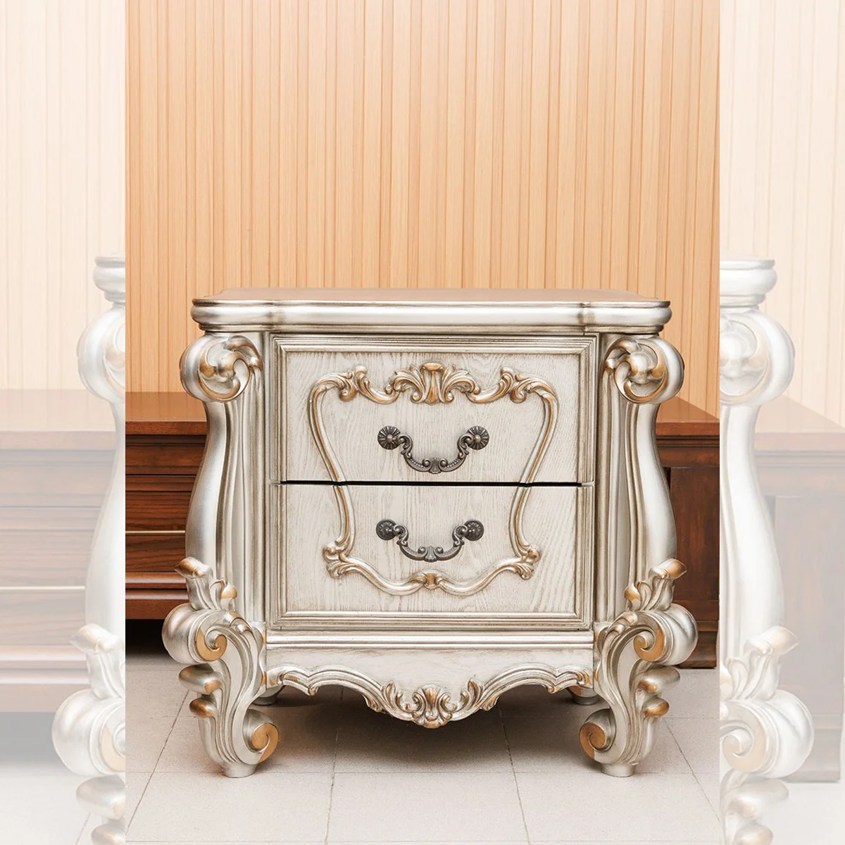 TỦ ĐẦU GIƯỜNG VERSAILLES MÀU BẠC 2